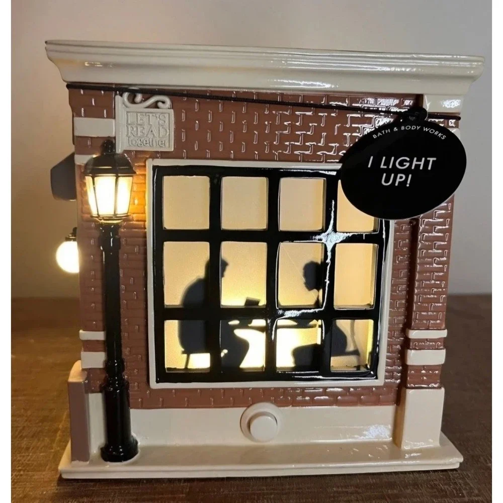 Bath & Body Works Bookstore Pumpkin Pour LightUp Coffee Shop 3Wick Candle Holder